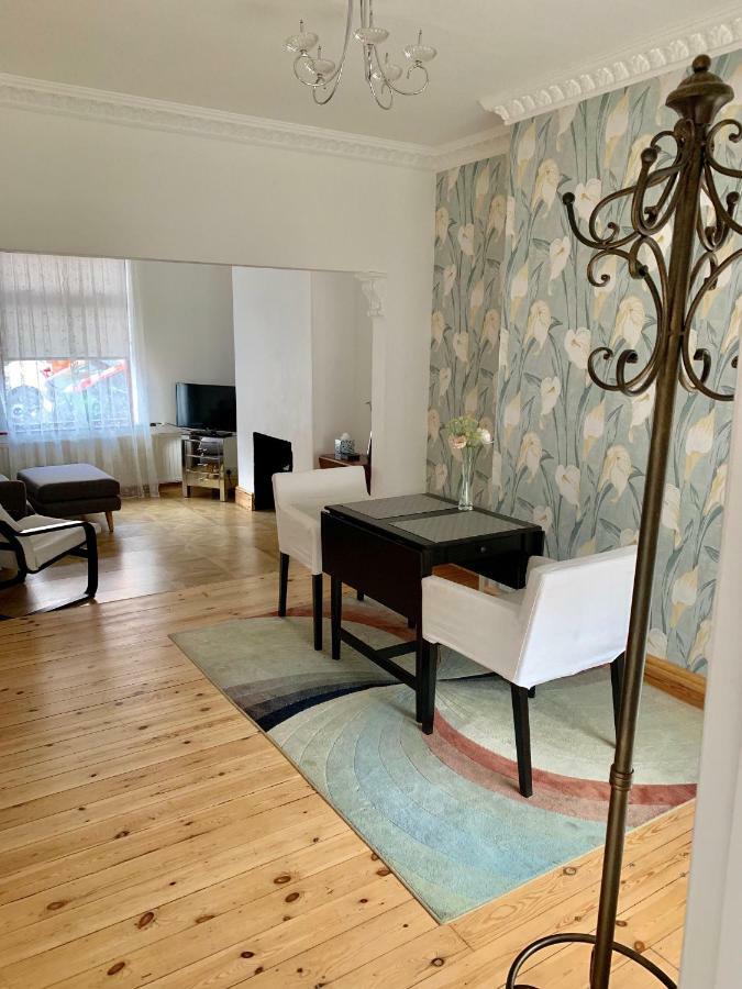 Вілла 53 Wellington Street Йорк Екстер'єр фото